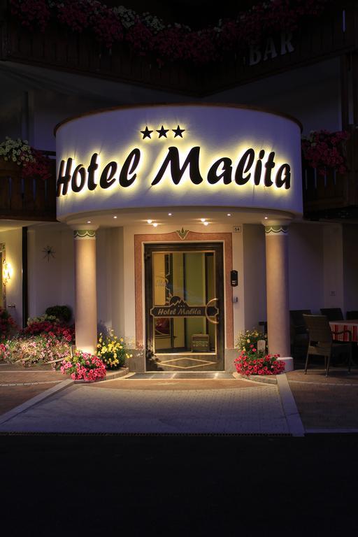 Hotel Malita Arabba Exteriör bild